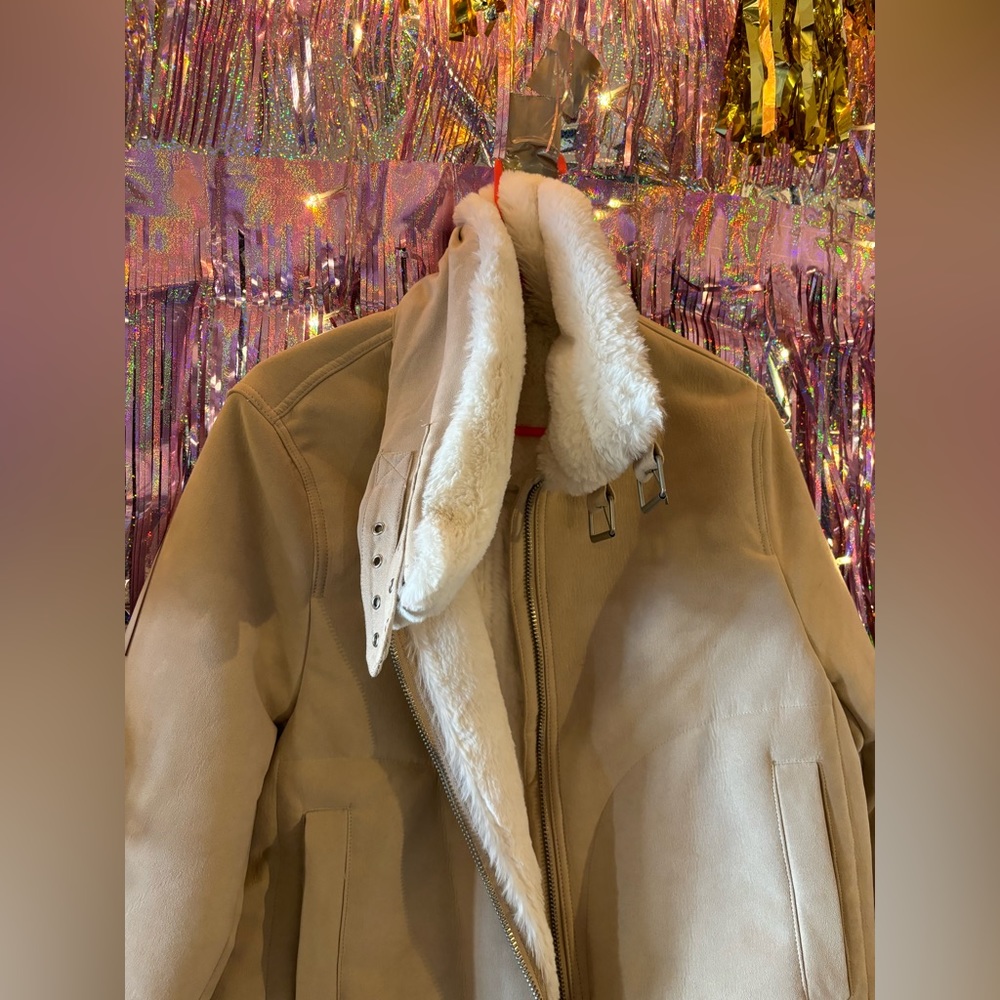 Faux Fur Buckle Jacket - Picture 8 of 11